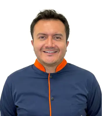 Dr. Marcelo Stalyn Villacis